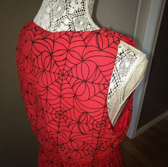 Sourpuss Spider Web Dress - Picture 3 of 4